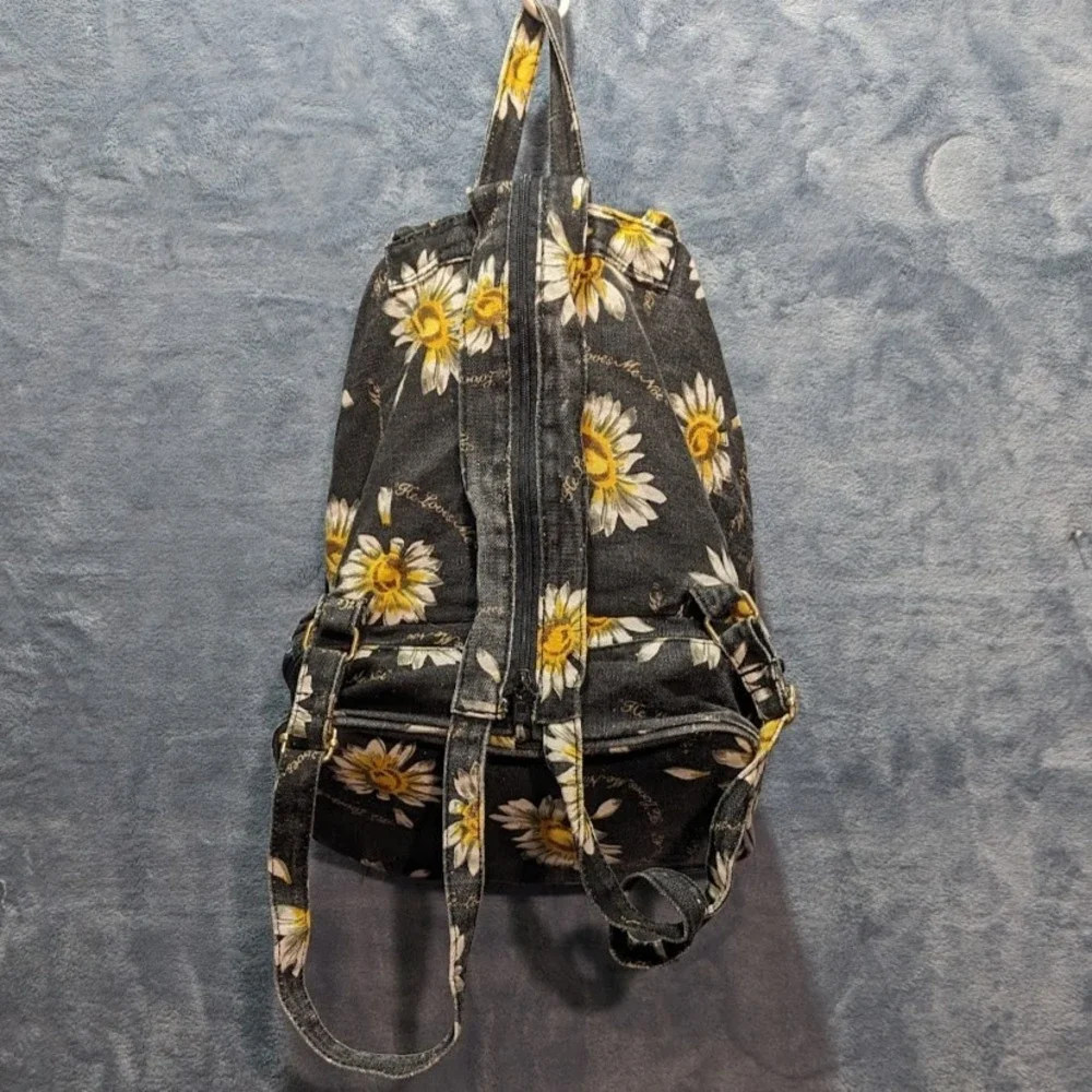 Vintage Sassaby Daisy Floral Mini Backpack Black He Loves Me 90s Sling Bag Y2K